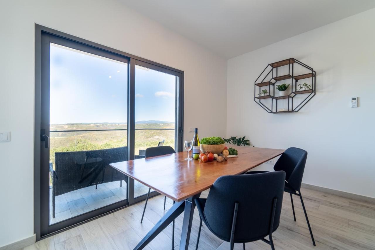 A Gaivota - Walking Distance To Monte Clerigo And Amoreira Beaches Aljezur Exterior foto